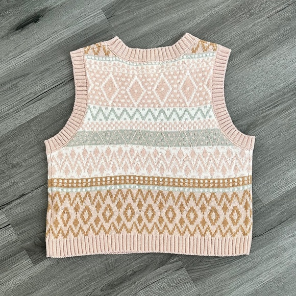Hazel Moon Sweater Vest Knit Top Pink - Picture 3 of 10